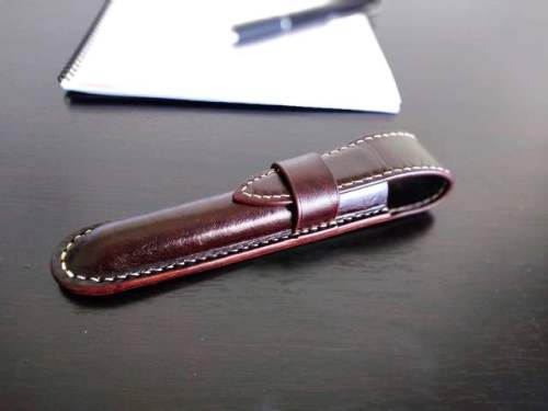 ルガトショルダーのペンケース